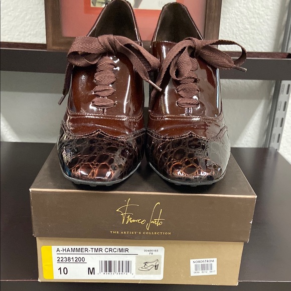 Franco Sarto Brown Oxford Shoes - Picture 2 of 9